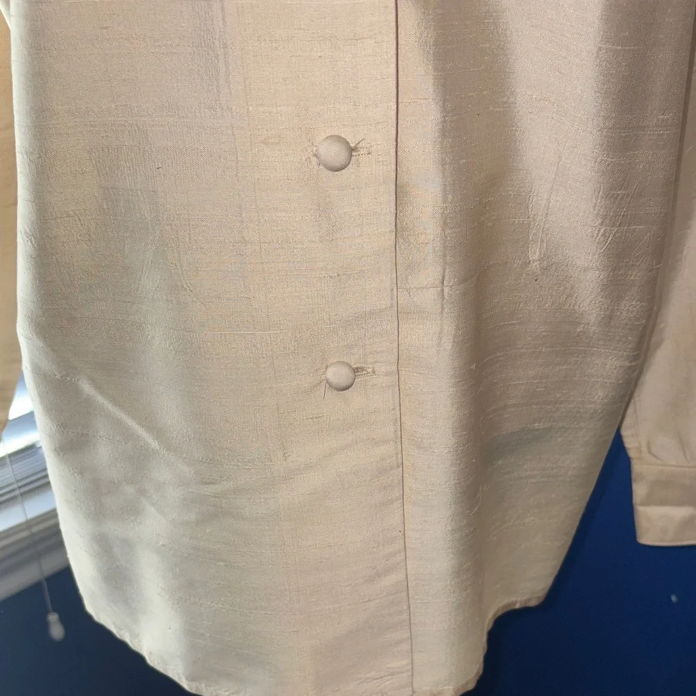 Vintage Bentley Arbuckle 100% Raw Silk Button‑Up Top – Cream – Size 10 – EUC - Picture 4 of 8